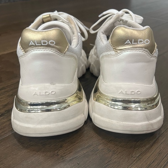 Aldo Chunky Sole Shoe - Picture 3 of 9